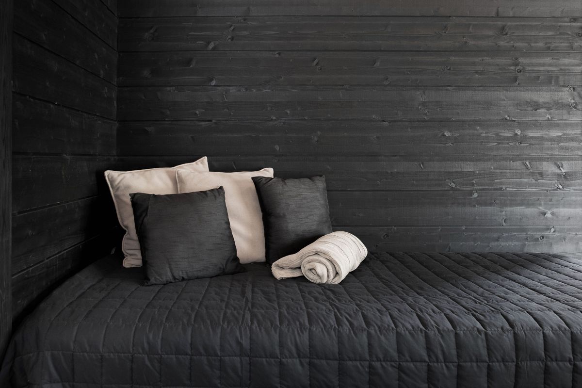STRUKTUURI Panel 15x176mm (Spruce - Black) - Pack of 5 - Nordicasas